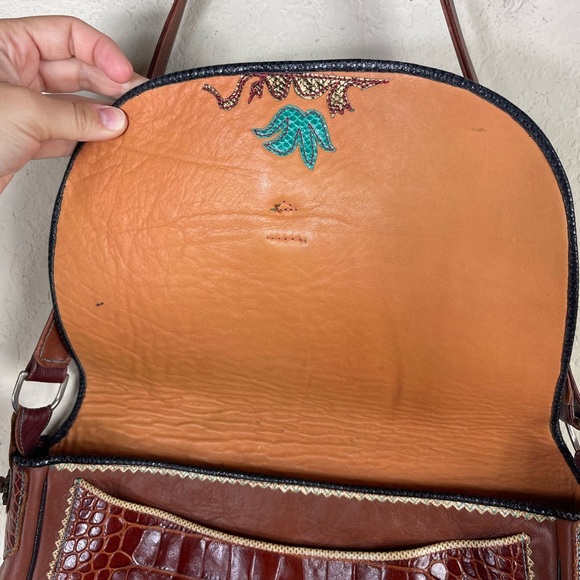 Ruby Firecat Leather Saddle Bag with Silver Buckle - Picture 2 of 11